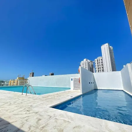 Apartamento 2 Cuartos 2 Banos Excelente Ubicacion * Cartagena