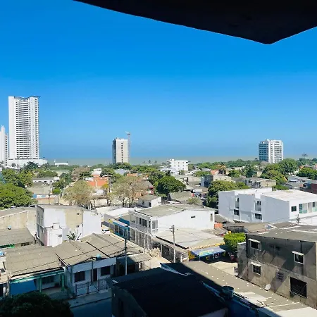 Apartamento 2 Cuartos 2 Banos Excelente Ubicacion *