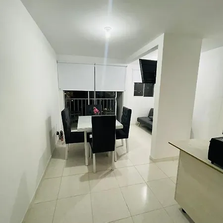 Apartamento Apartamento 2 Cuartos 2 Banos Excelente Ubicacion *